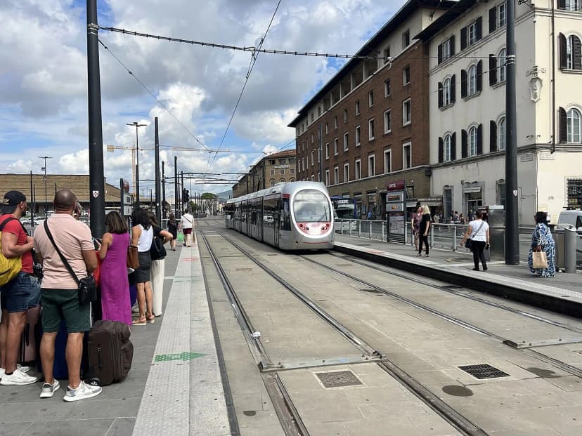 Florence Tram Tickets: Prices, Where to Buy & How to Validate
