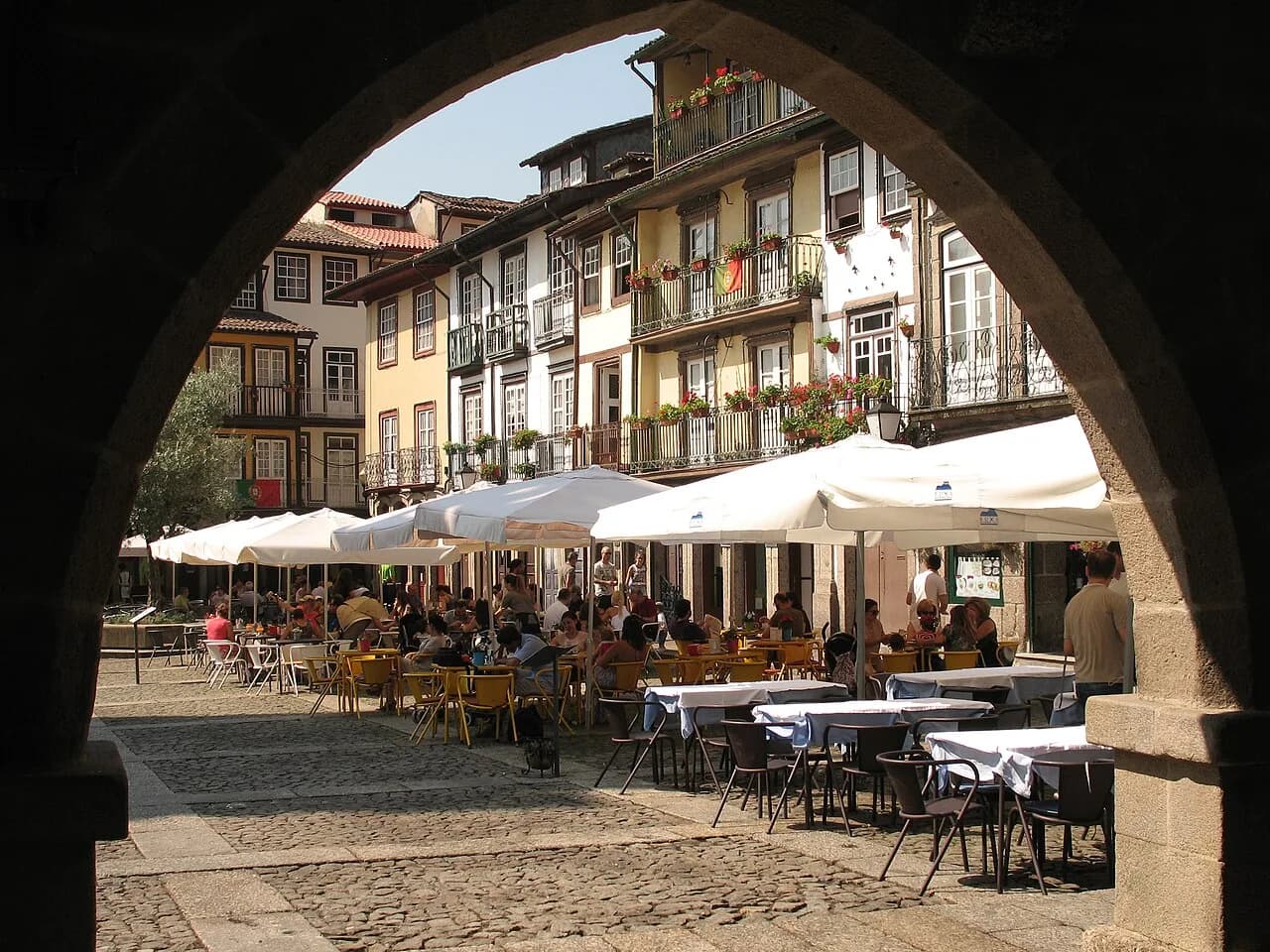 Porto to Guimarães Train: 2026 Fares, Times and Stations
