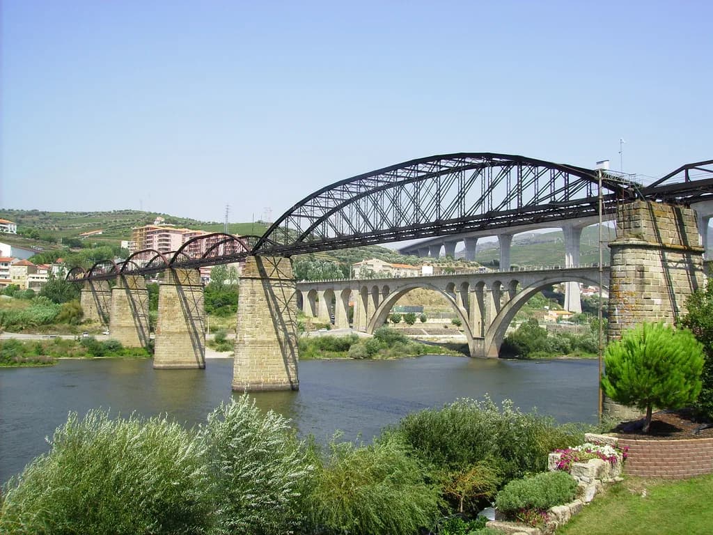 Porto to Régua Train: 2026 Fares, Times and Day Trip