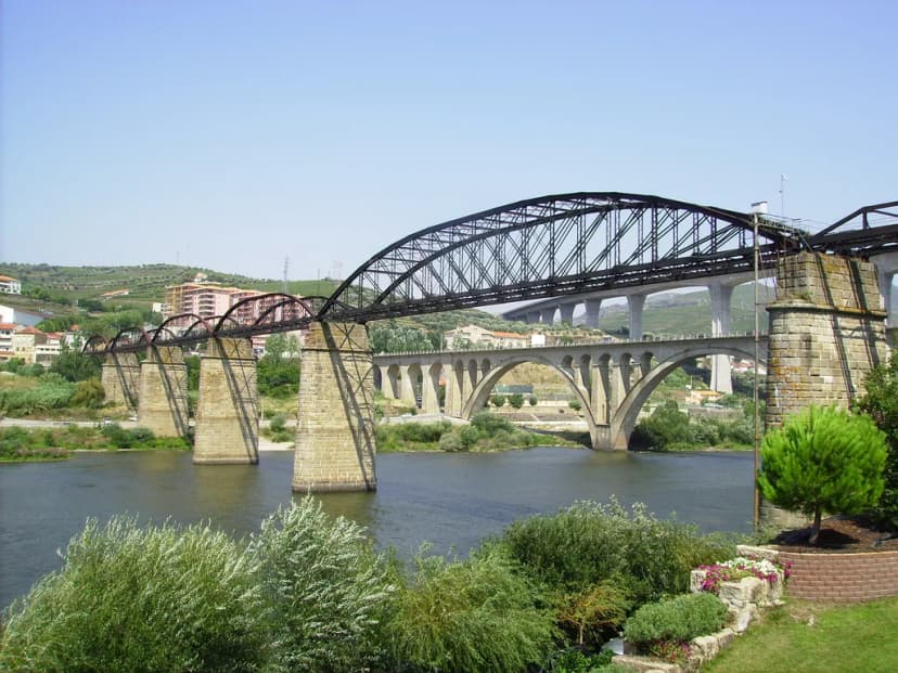 Porto to Régua Train: 2026 Fares, Times and Day Trip