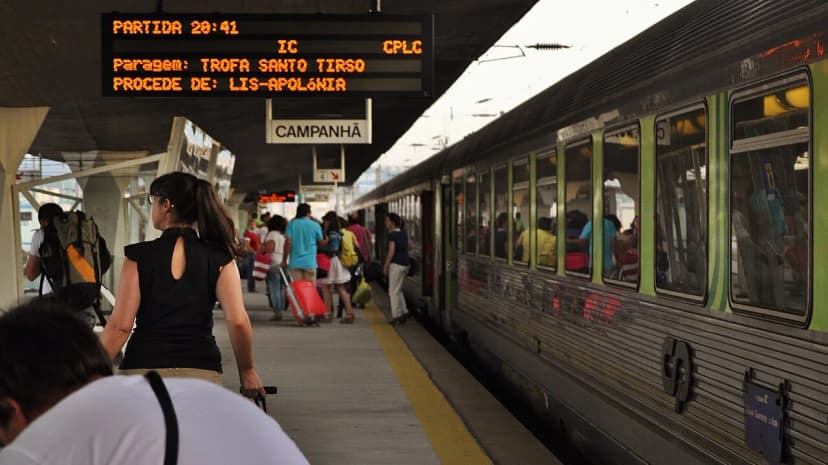 Porto Train Station: Campanhã vs. São Bento Explained