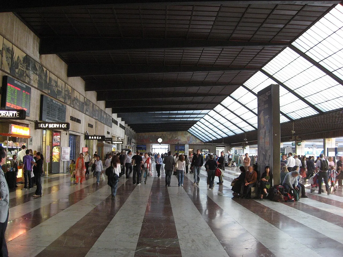 Florence Station Apr 2008