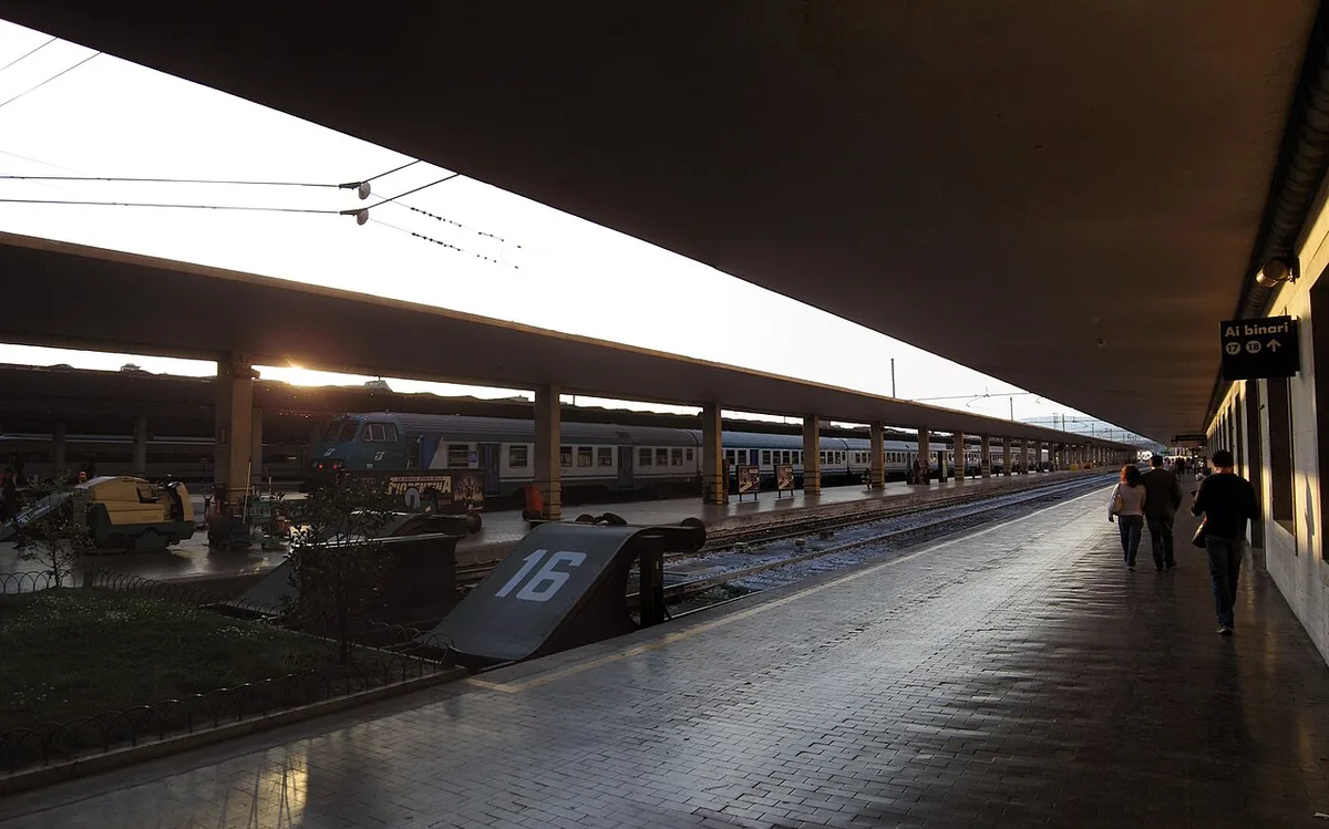 Florence Station Apr 2008