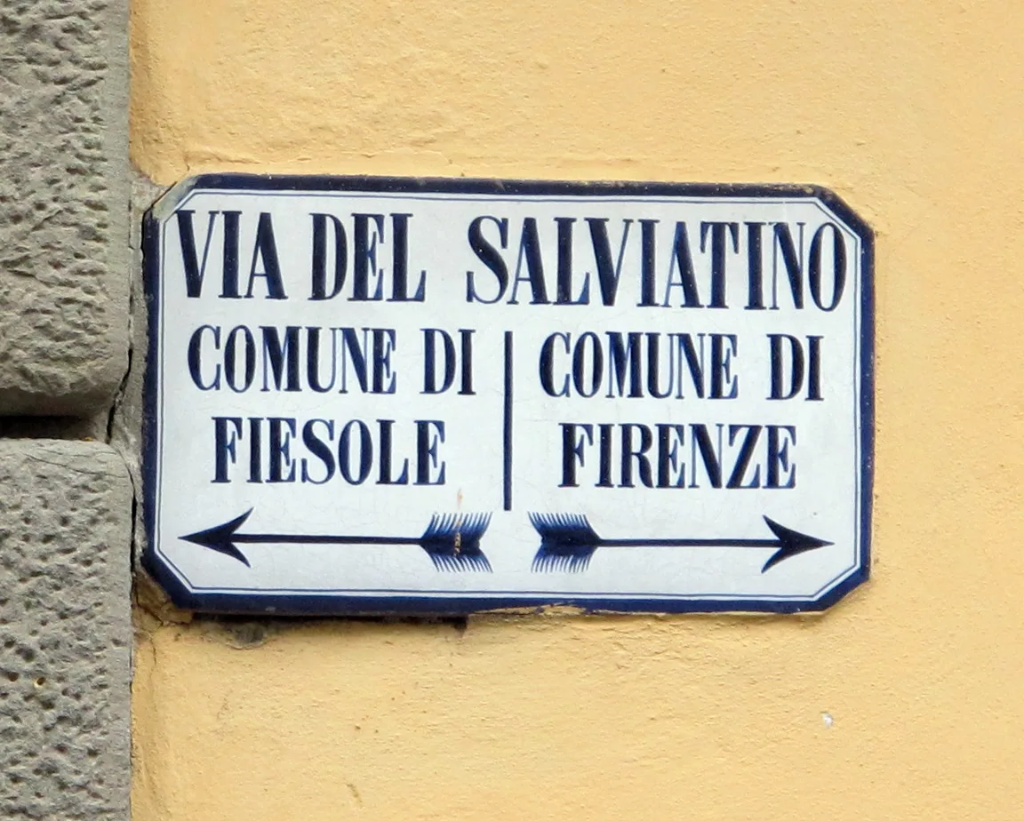 Villa il salviatino, confine comuni di firenze e di fiesole