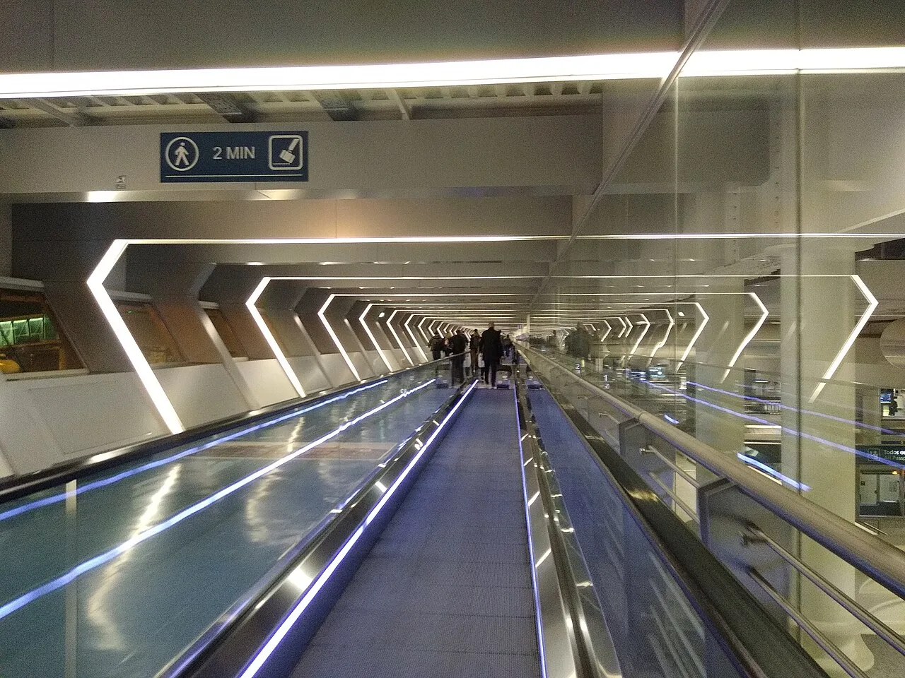 Moving walkway inside Porto Airport terminal
