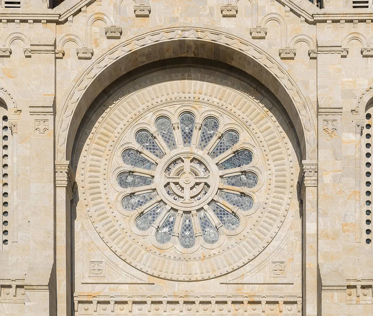 Rose-window detail on Santa Luzia sanctuary in Viana do Castelo